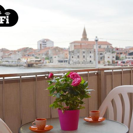 Apartment Riva Sea View Умаг Екстериор снимка